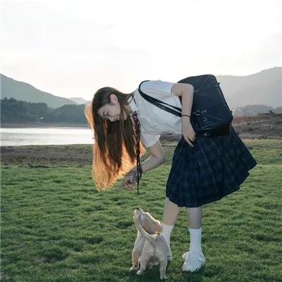 闪亮女孩